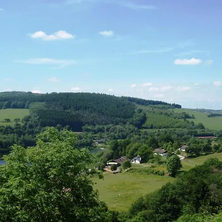 2 Bedroom Beautiful In Hallschlag