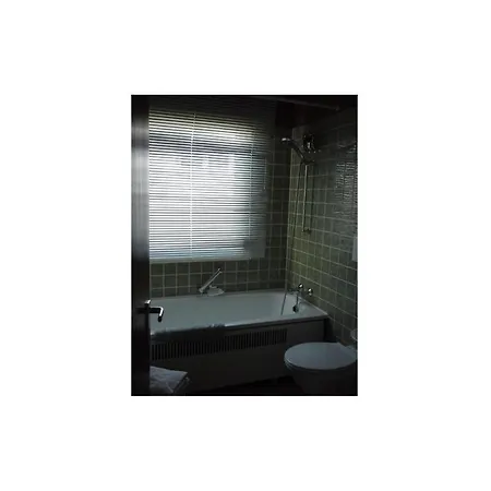 2 Bedroom Beautiful In * Hallschlag
